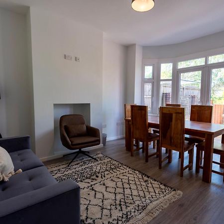 Double Room In Refurbished 5 Bed Home With Wifi And Tv BW Room 4 Solihull Zewnętrze zdjęcie
