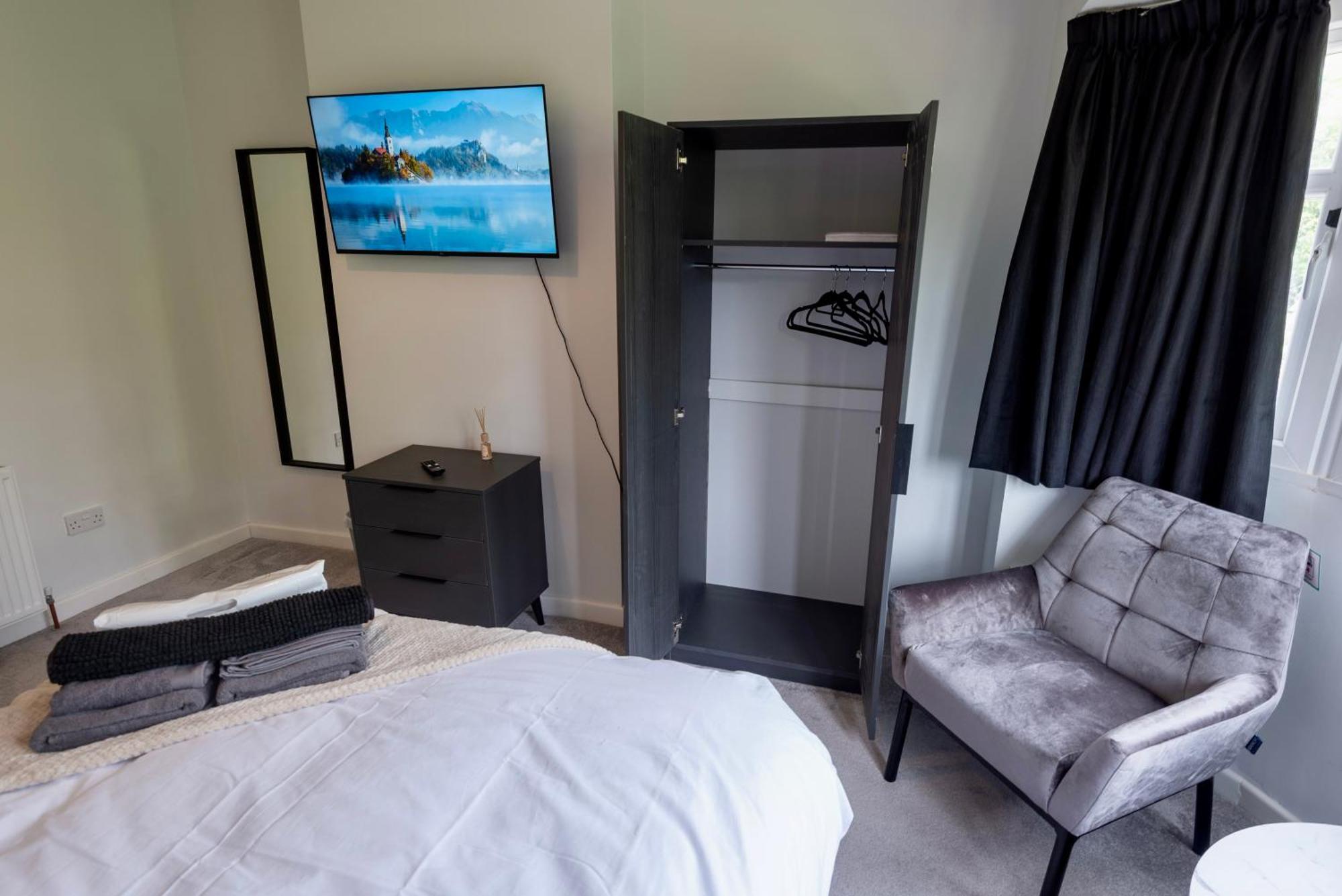 Double Room In Refurbished 5 Bed Home With Wifi And Tv BW Room 4 Solihull Zewnętrze zdjęcie